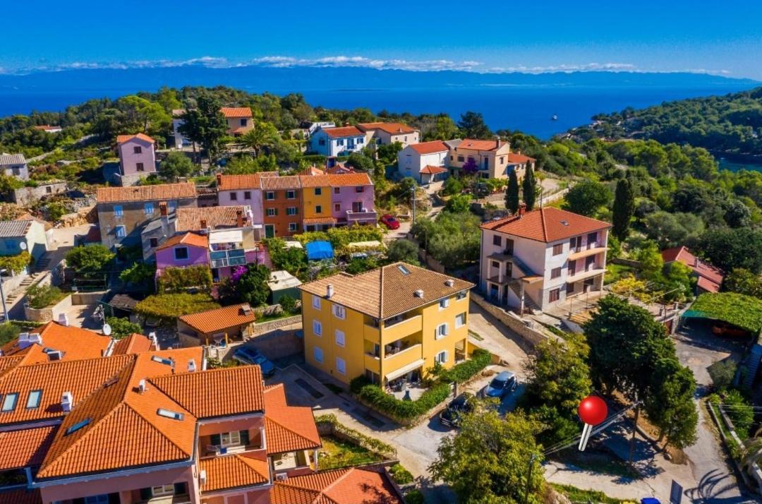 Bozena Διαμέρισμα Mali Lošinj Εξωτερικό φωτογραφία
